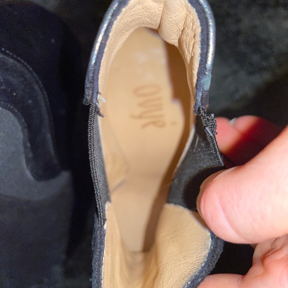 Ovyé women’s size 36 Black Bootie Slip on Stiletto Heels Sexy - Picture 6 of 9